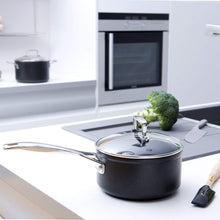Carica l'immagine nel visualizzatore di Gallery, Le Creuset Coperchio in vetro, diameter 30 cm, Impugnatura in acciaio inox