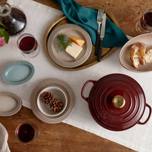 Carica l'immagine nel visualizzatore di Gallery, LE CREUSET - Cocotte Evolution Casseruola Rhone cm 24 in ghisa per induzione 21177249494441