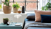 Carica l'immagine nel visualizzatore di Gallery, ALESSI LAMPADA DA TAVOLO. BIANCO. BARKLAMP