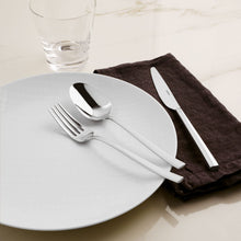 Carica l'immagine nel visualizzatore di Gallery, Sambonet Rock Set di Posate da Tavola Monoblocco in Acciaio Inox 18/10, per 6 persone, 24 pezzi: 6 forchette, 6 coltelli, 6 cucchiai, 6 cucchiaini da tè