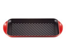 Carica l'immagine nel visualizzatore di Gallery, Le Creuset Bistecchiera Grill rettangolare Extra Large rosso ciliegia cm 40 in ghisa vetrificata induzione