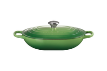 Carica l'immagine nel visualizzatore di Gallery, Le Creuset Casseruola ovale Oblong Evolution cm 31 Verde Bamboo in ghisa vetrificata induzione
