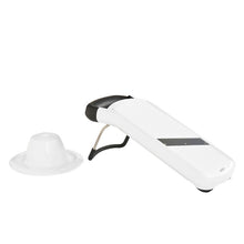 Carica l'immagine nel visualizzatore di Gallery, OXO Good Grips Mandolina semplice con lama in acciaio 3 spessori di taglio regolabile con lama per Julienne
