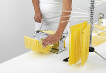 Carica l'immagine nel visualizzatore di Gallery, Macchina per pasta Marcato Atlas 150 sfogliatrice tagliolini e fettuccine