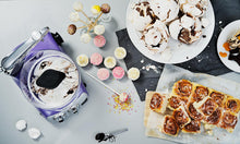 Carica l'immagine nel visualizzatore di Gallery, Ankarsrum assistent original impastatrice lt 7 planetaria 6230 Bianco lucido Glossy White