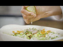 Carica e avvia il video nel visualizzatore di galleria, Emile Henry teglia pirofila da forno rettangolare in ceramica cm 36,5 x 23,5 bianco argilla 9652