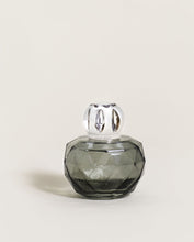Carica l'immagine nel visualizzatore di Gallery, Lampe Maison Berger Paris Lampada Diffusore a catalizzatore profumatore Collezione Adagio - Vert Antique + 250 ml profumo Velours d'Orient
