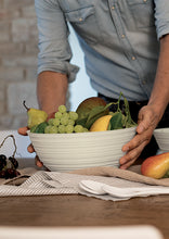 Carica l'immagine nel visualizzatore di Gallery, Guzzini Tierra Contenitore XL colore Bianco latte