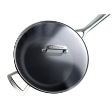 Carica l'immagine nel visualizzatore di Gallery, Le Creuset Coperchio in vetro, diameter 30 cm,  Impugnatura in acciaio inox
