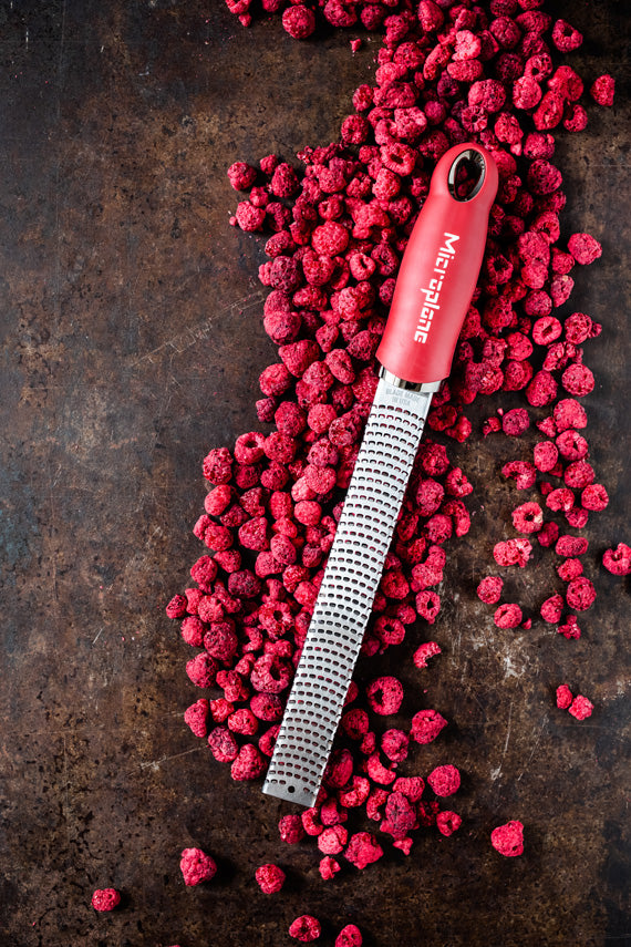 Microplane - Premium Zester Grattugia Rosso Borgogna lama in acciaio inox 46127E