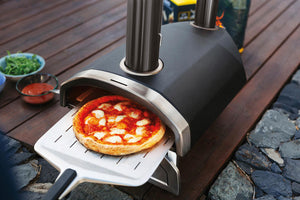 Ooni Fyra Forno per pizza alimentato a pellet di legna portatile UU-P0AD00